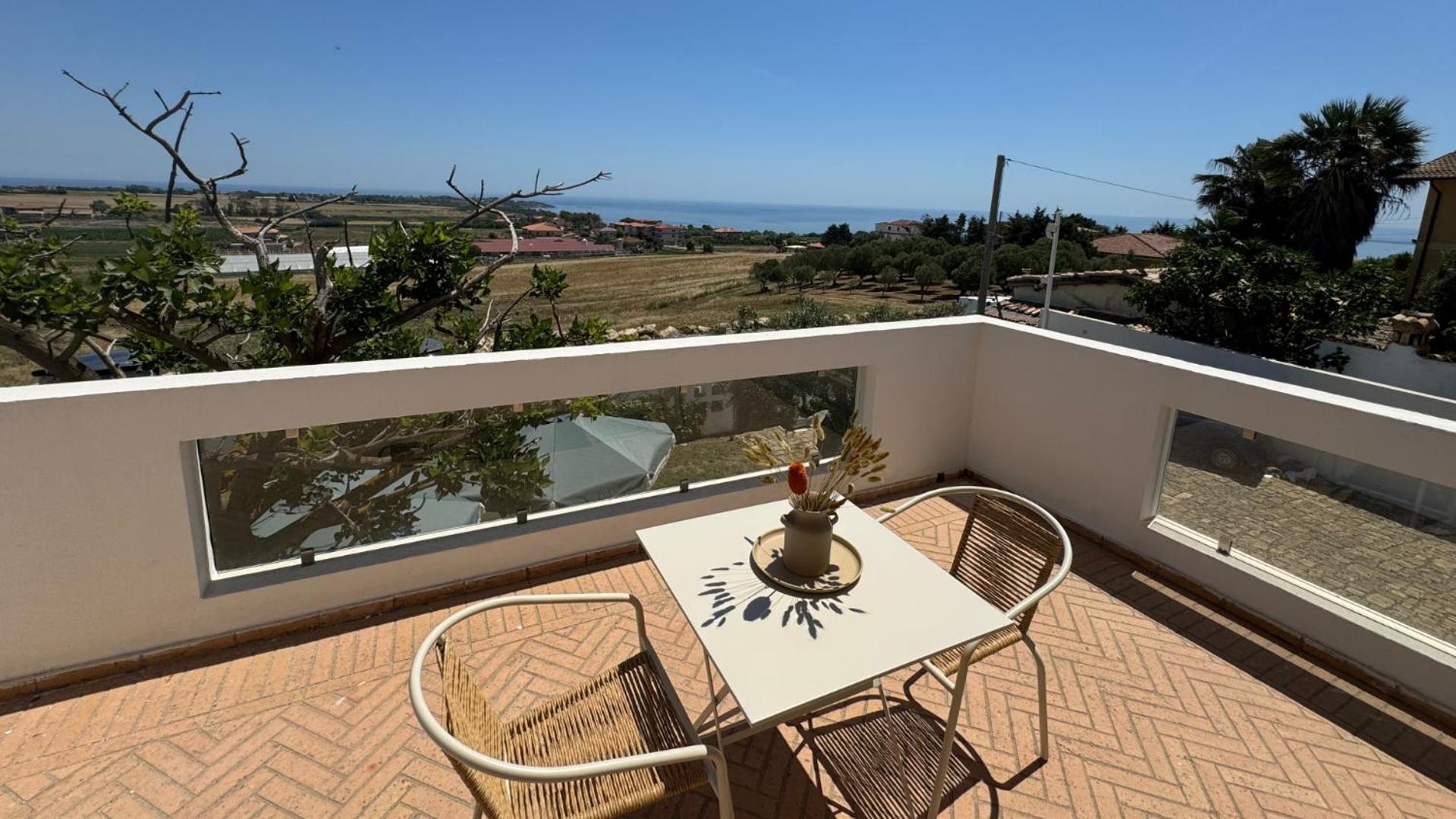 קרוטונה Itanco Resort מראה חיצוני תמונה